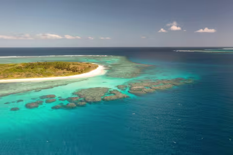 Atolls d'Entrecasteaux — Coral Sea Natural Park, New Caledonia